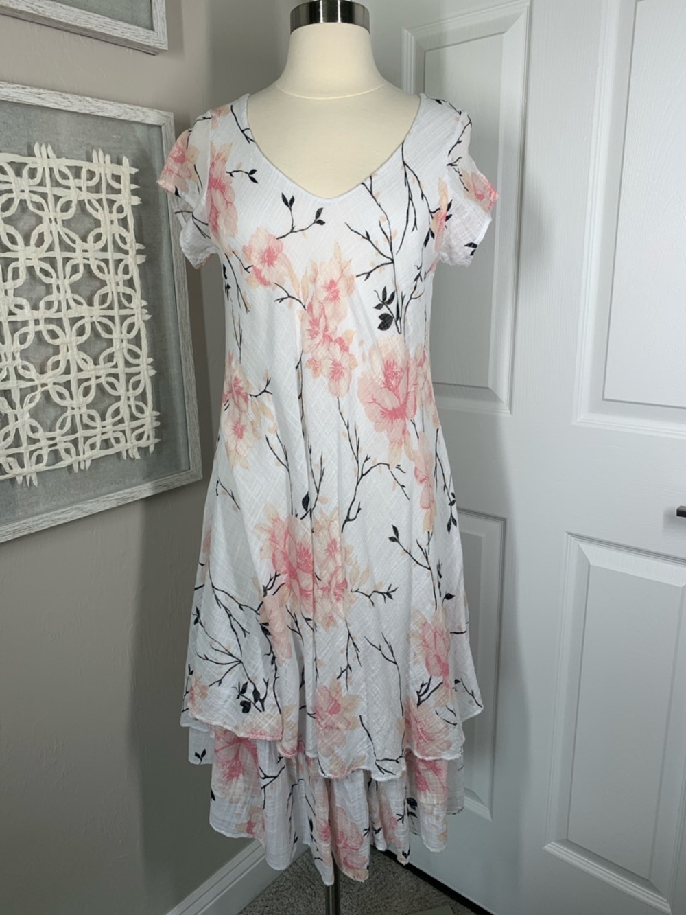 Lica Vanucci made in Italy tiered floral dress size small